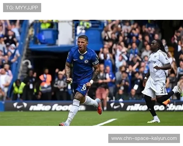 斯坦福桥雨战,切尔西小将埃斯特旺穿裆过人引惊呼 斯坦福桥雨战,切尔西小将埃斯特旺穿裆过人引惊呼